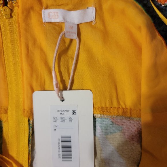 Medium-sized - Picture 2 of 7